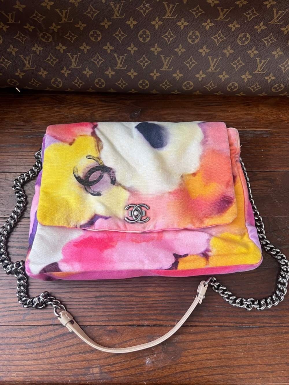 RARE CHANEL SLUCHY CANVAS LARGE CROSSBODY BAG